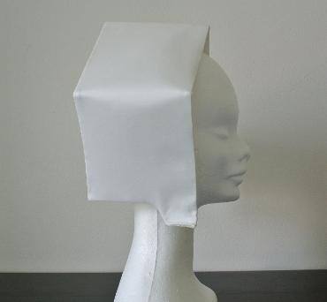 English gable hood - tudorovský čepec