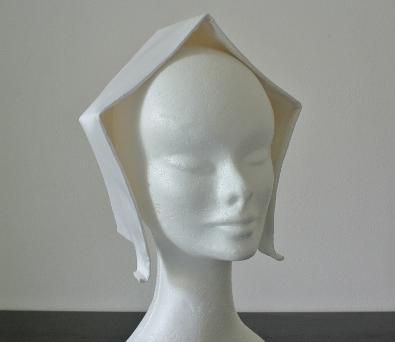 English gable hood - tudorovský čepec
