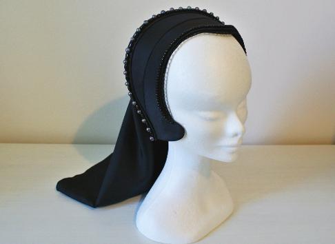 French hood black